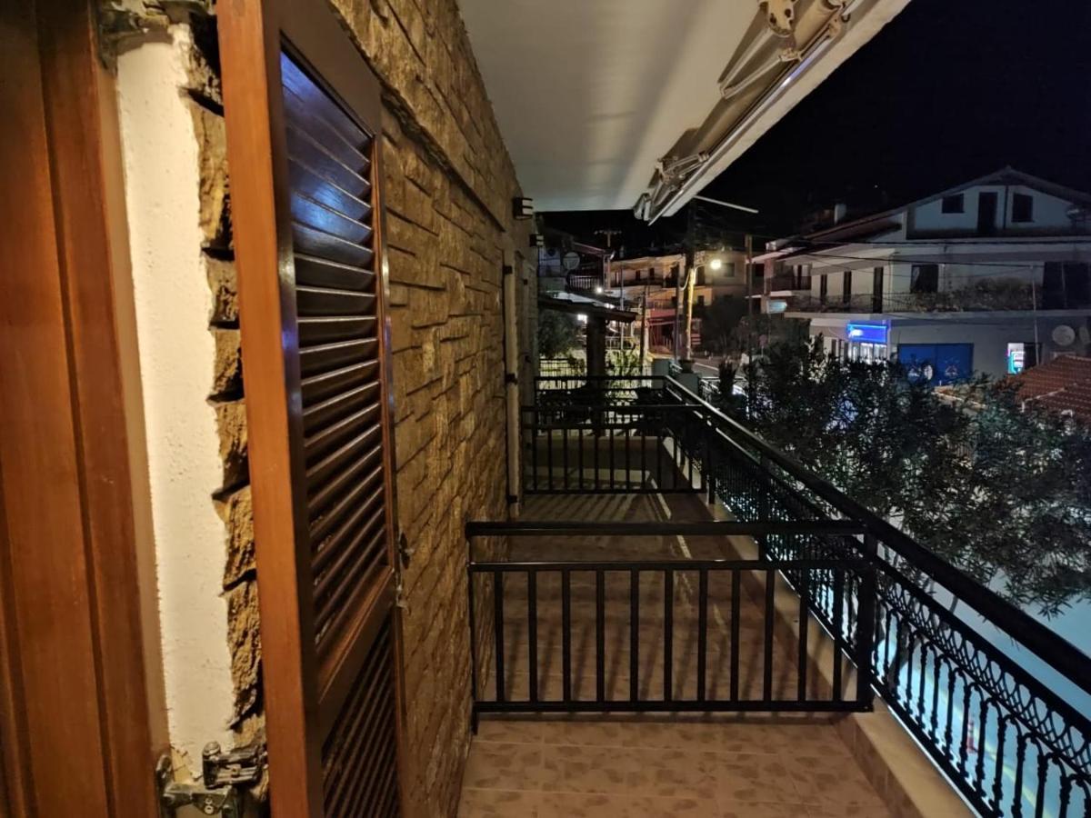 Ξενώνας Φωτεινη Урануполі Екстер'єр фото